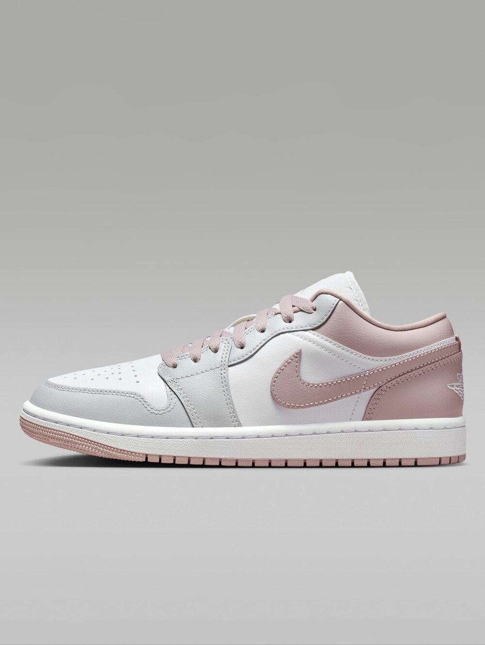 Air Jordan 1 Low Women's Shoes - Picture 2 of 7